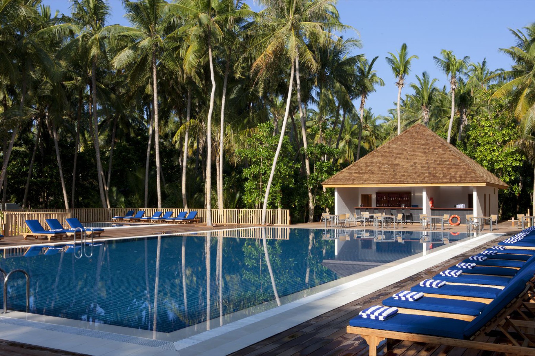 Vilamendhoo Island Resort & Spa