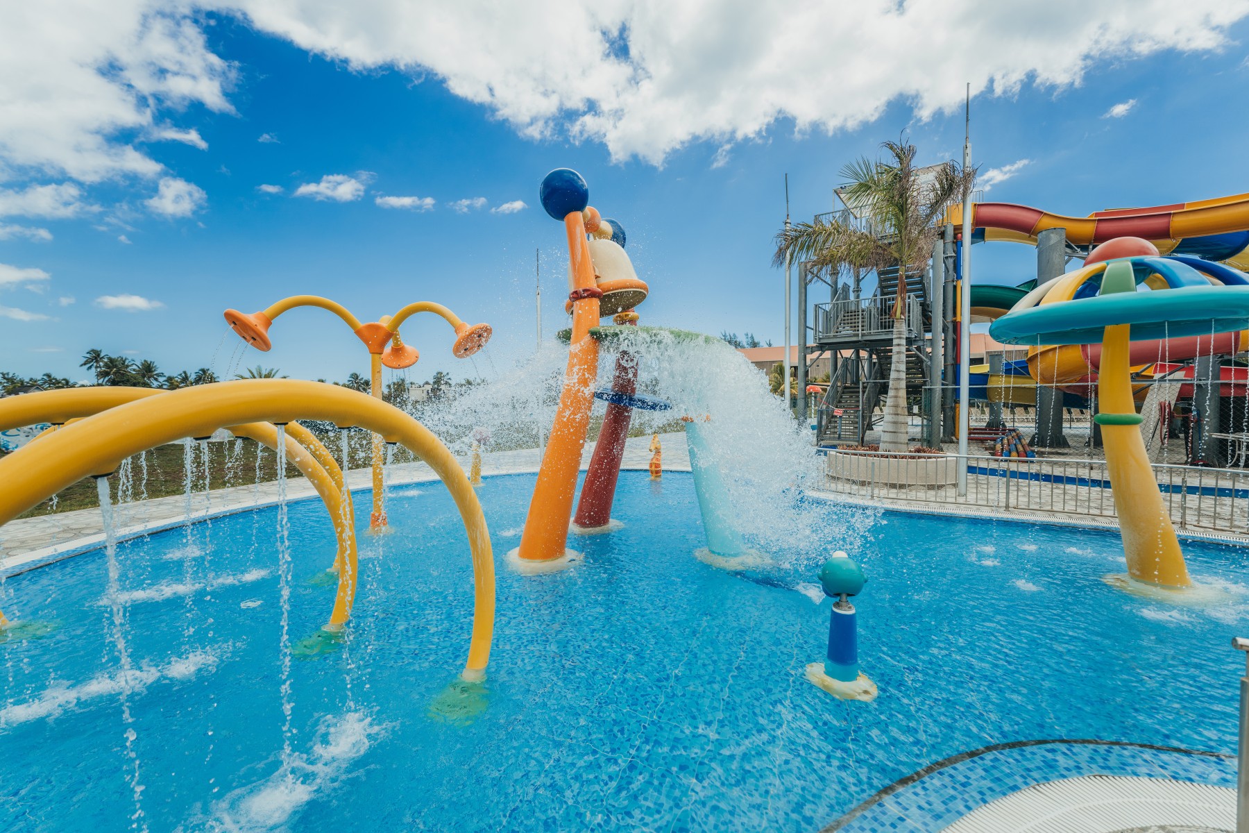 Crystals Beach Resort Belle Mare