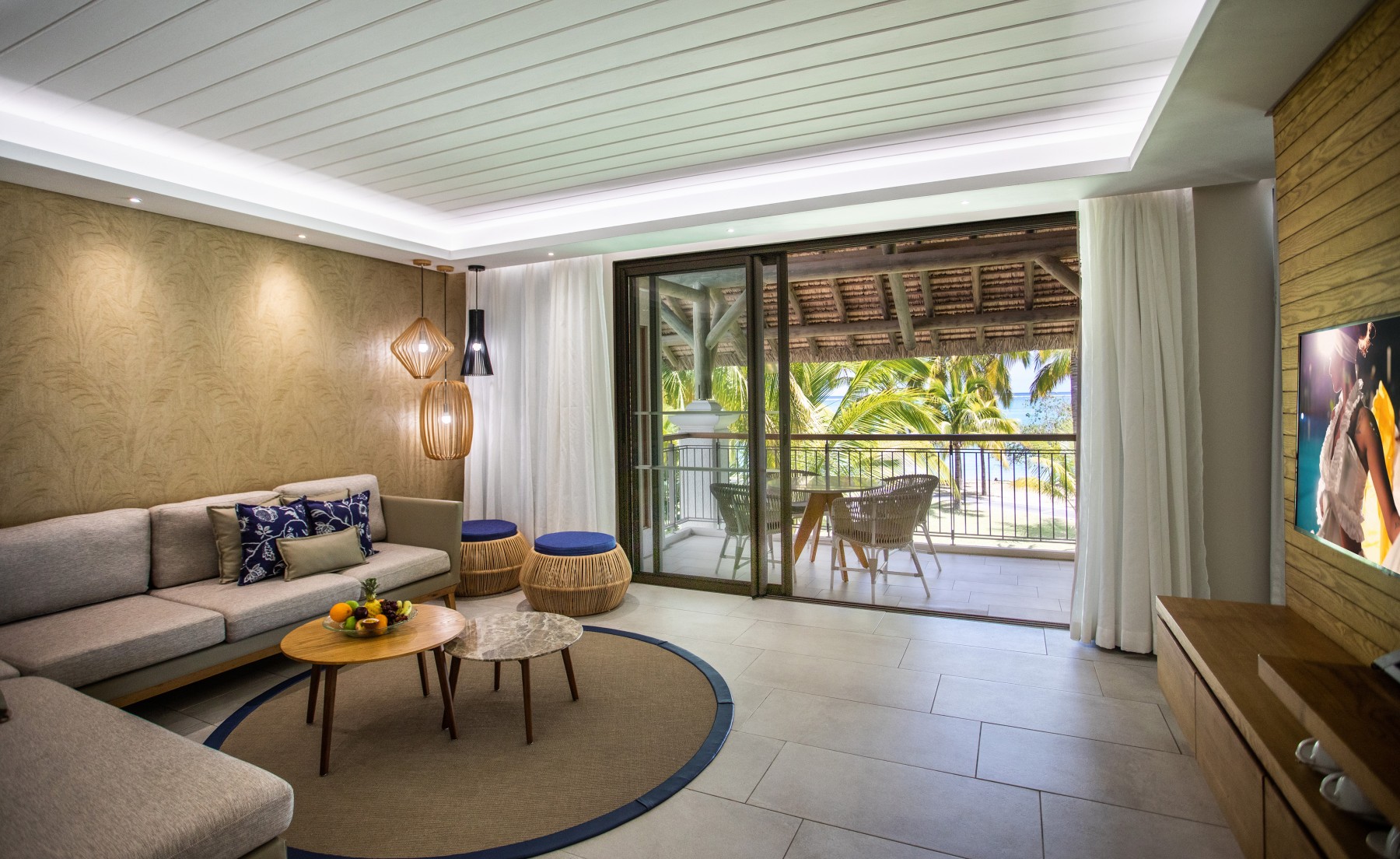 Paradis Luxury Family Suite Beachfront