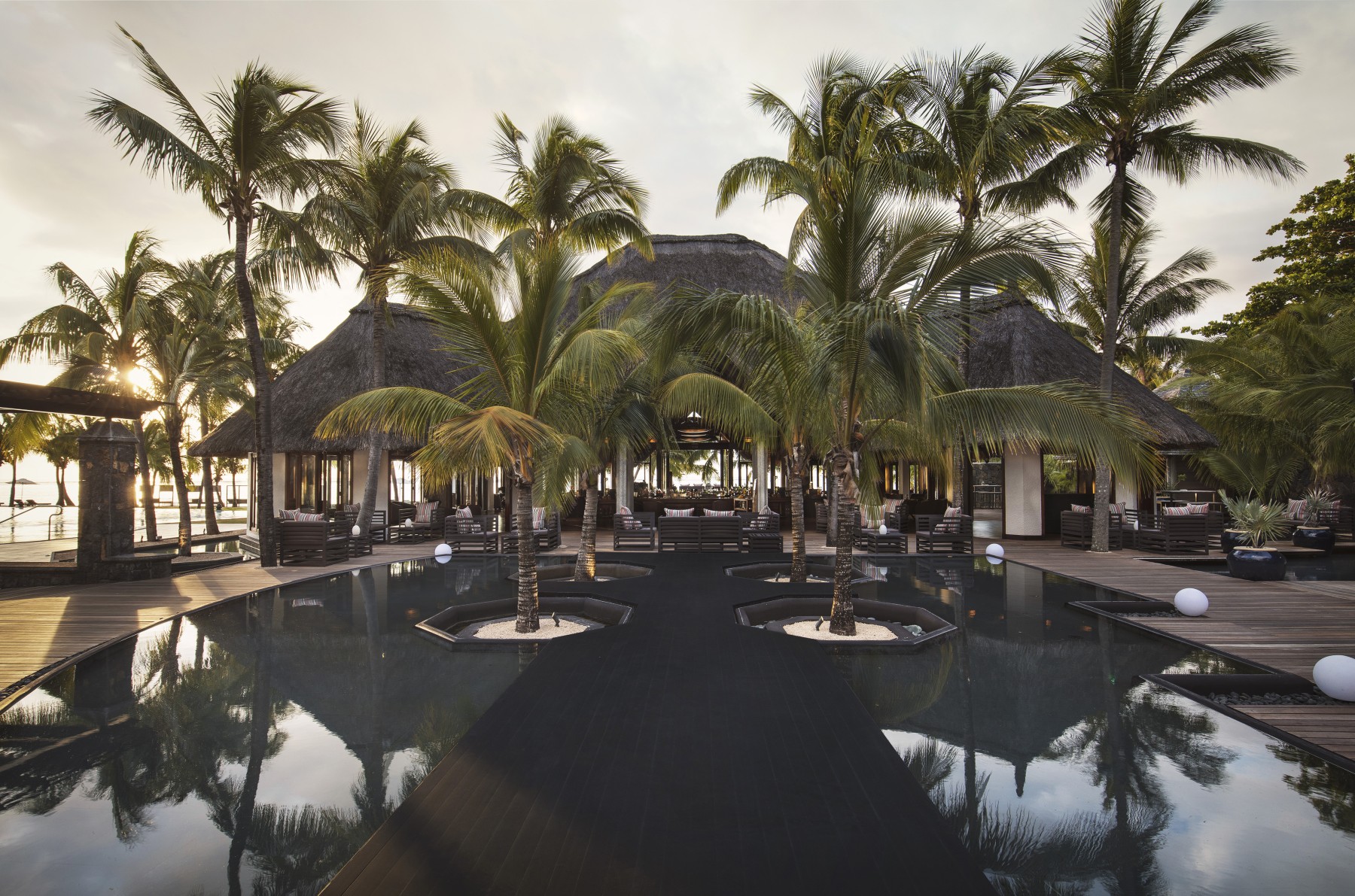 Dinarobin Beachcomber Golf Resort & Spa