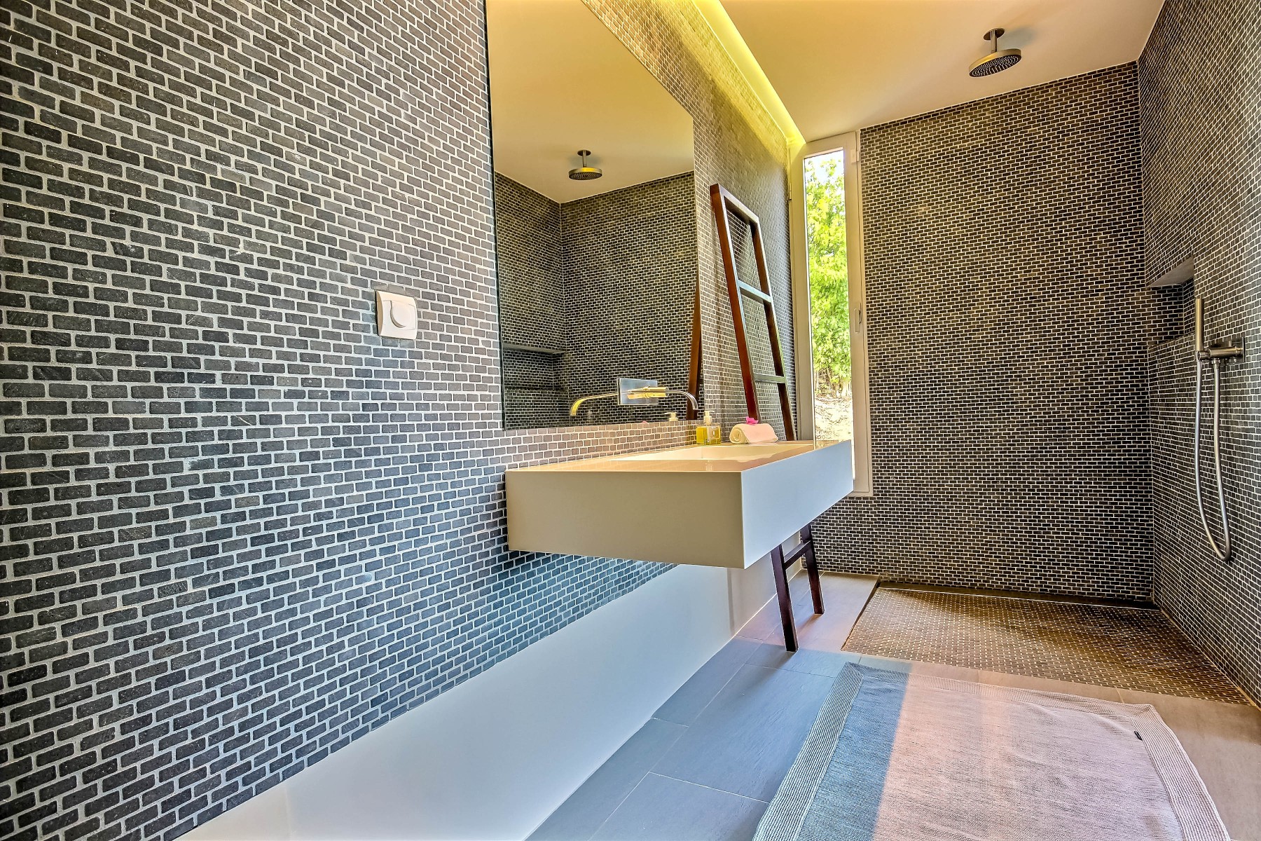 Le François - Villa 4 ou 6 chambres en bord de mer avec piscine