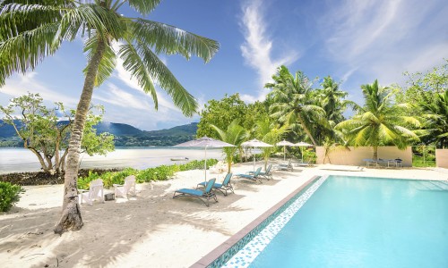 Pineapple Beach Villas