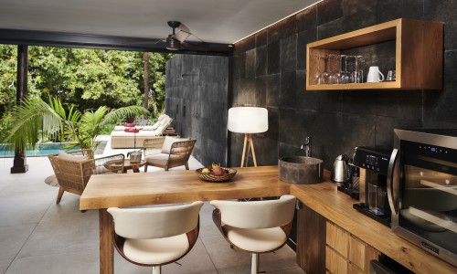 Pool Lodge