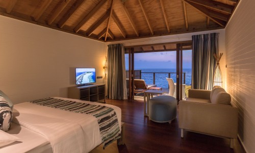 Jacuzzi Water Villa