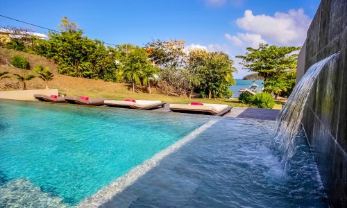 Le François - Villa 4 ou 6 chambres en bord de mer avec piscine