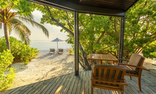 Jacuzzi Beach Villa