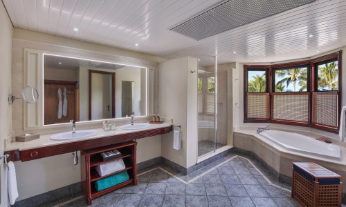 Junior Suite/Zen Suite Beachfront