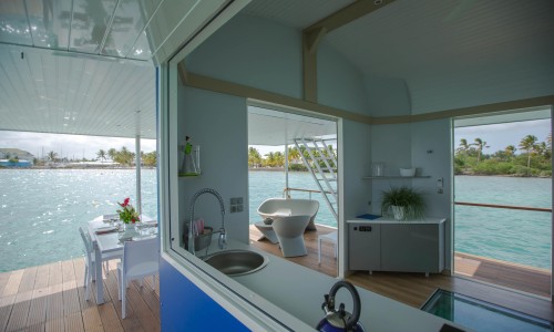 Aqua Lodge