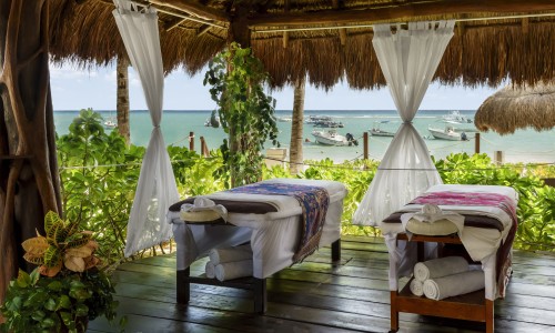 The Reef Coco Beach