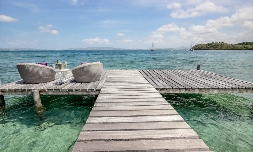 Trois-Îlets - Villa 4 ou 6 chambres en bord de mer avec piscine