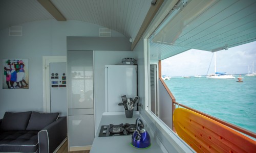 Aqua Lodge