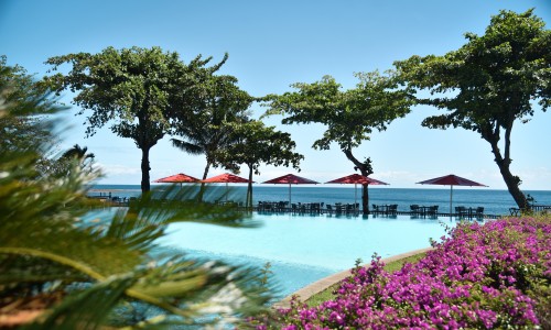 Le Tahiti  by Pearl Resorts