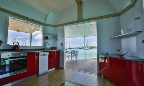 Aqua Lodge