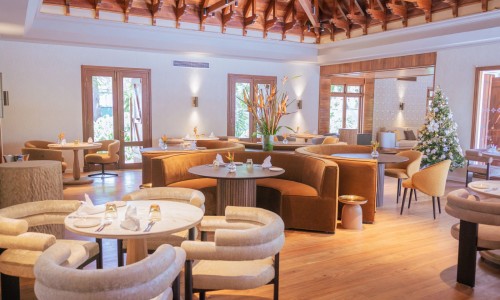 Maradiva Villas Resort & Spa