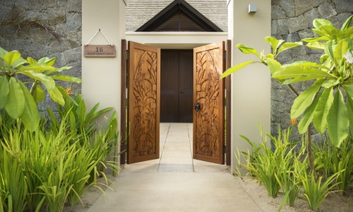 Grand Beach Villa