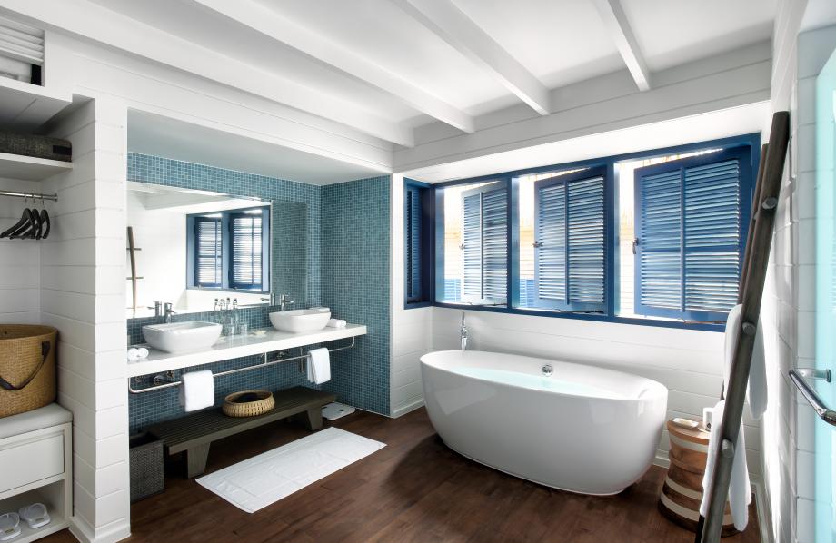 Dhoni Water Villa
