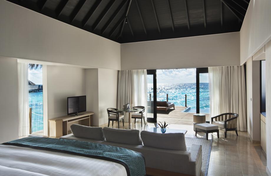 Lagoon Pool Villa