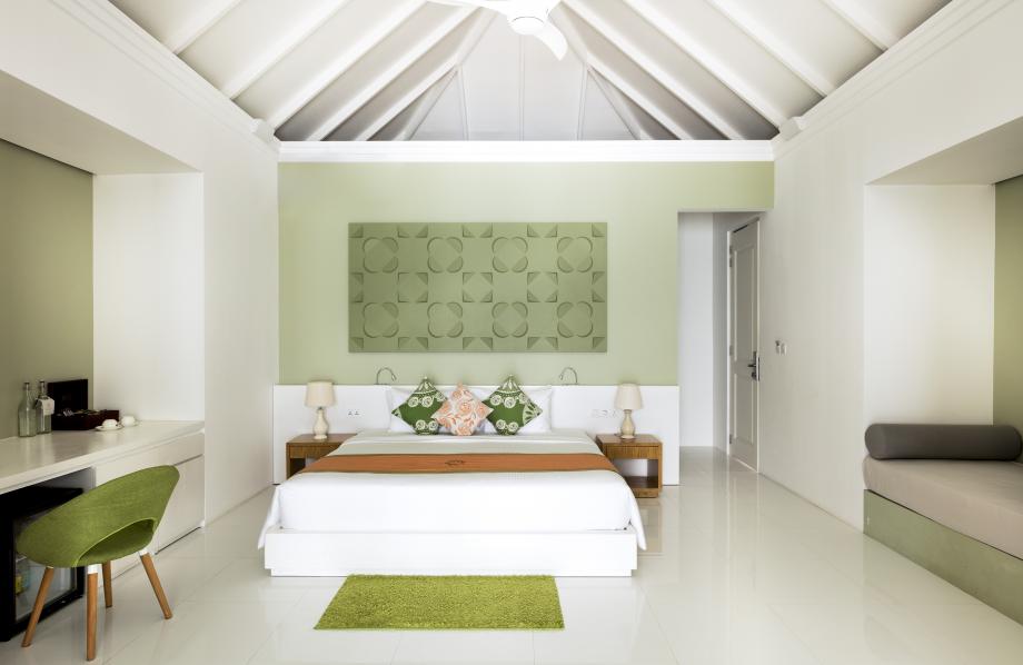 Grand Beach Suite with Pool