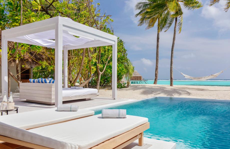 Retreat Grand Beach Pool Villa